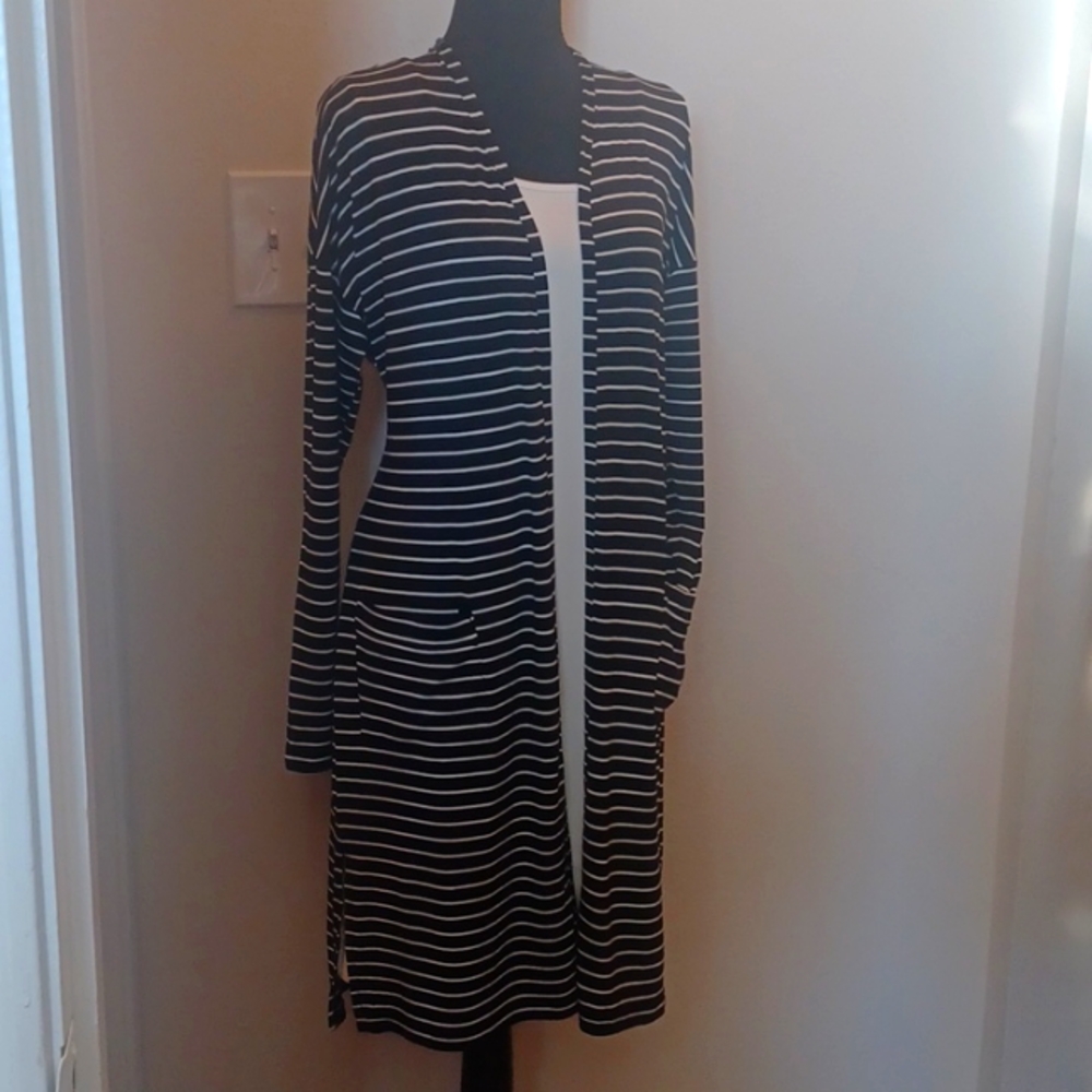 Peace & Pearls Black/White Long Cardigan